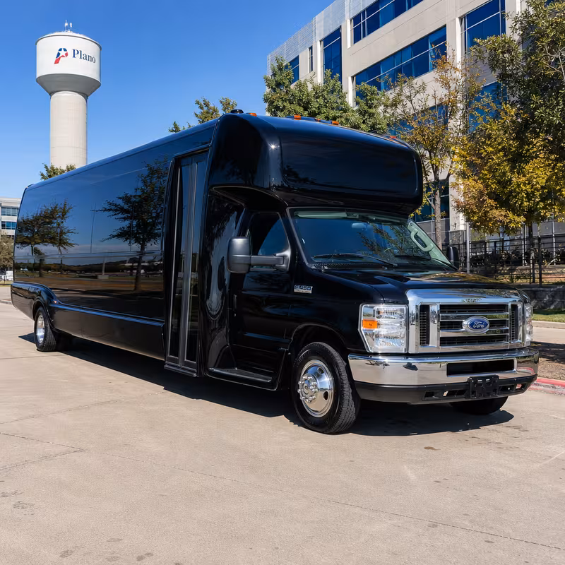 25 Passenger Party Bus Exterior