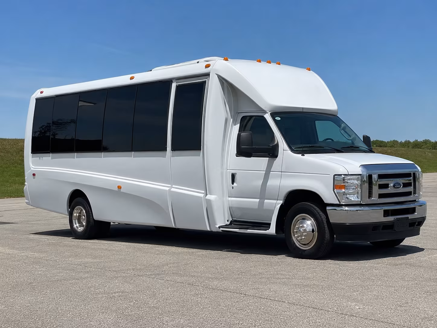 Plano Birthday, Sweet 16, & Quinceañera Transportation party bus exterior