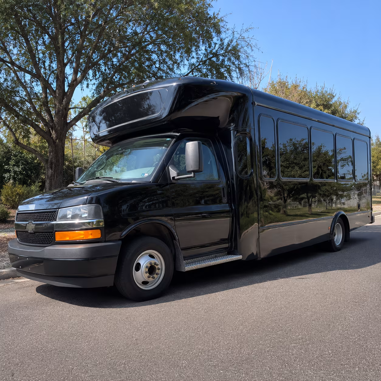 Rowlett Homecoming & Prom Party Bus Rentals